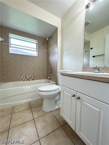 6143 Hendley CT, Fort Myers, FL 33905
