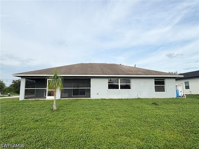 6143 Hendley CT, Fort Myers, FL 33905
