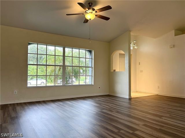 6143 Hendley CT, Fort Myers, FL 33905