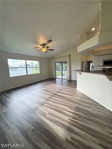 6143 Hendley CT, Fort Myers, FL 33905