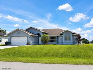 6143 Hendley CT, Fort Myers, FL 33905