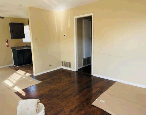 8219 Corinth Street, Houston, TX 77051