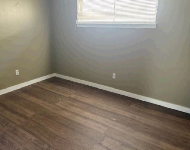 8219 Corinth Street, Houston, TX 77051