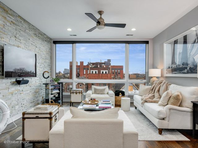 1446 W Cortez Avenue 4W, Chicago, IL 60642