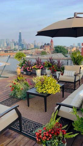 1446 W Cortez Avenue 4W, Chicago, IL 60642