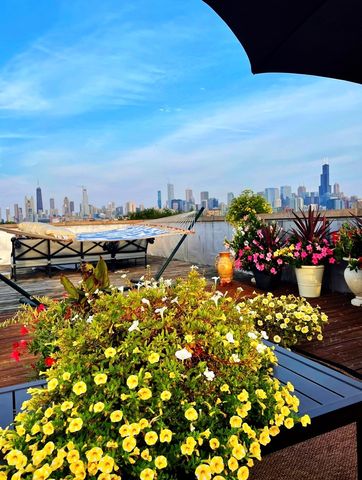 1446 W Cortez Avenue 4W, Chicago, IL 60642