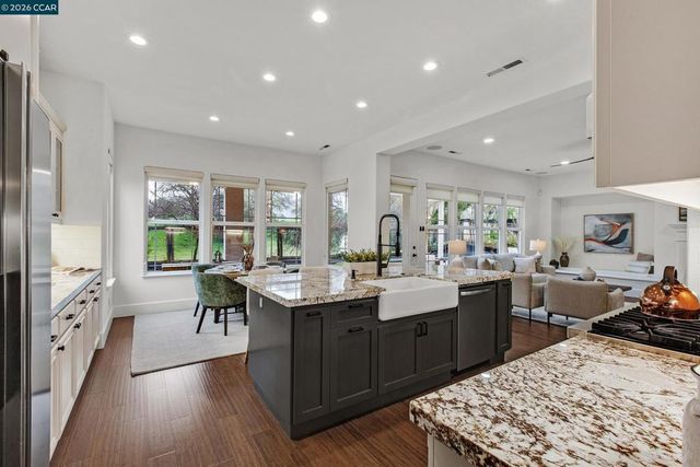 7560 Prestwick Ct, Gilroy, CA 95020