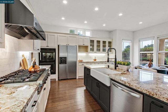 7560 Prestwick Ct, Gilroy, CA 95020