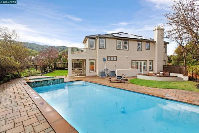 7560 Prestwick Ct, Gilroy, CA 95020