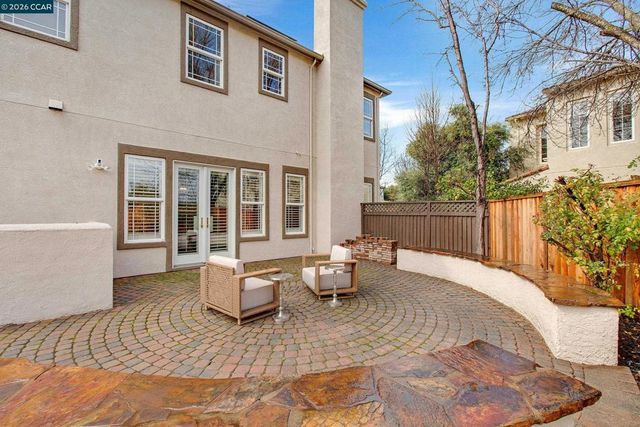 7560 Prestwick Ct, Gilroy, CA 95020