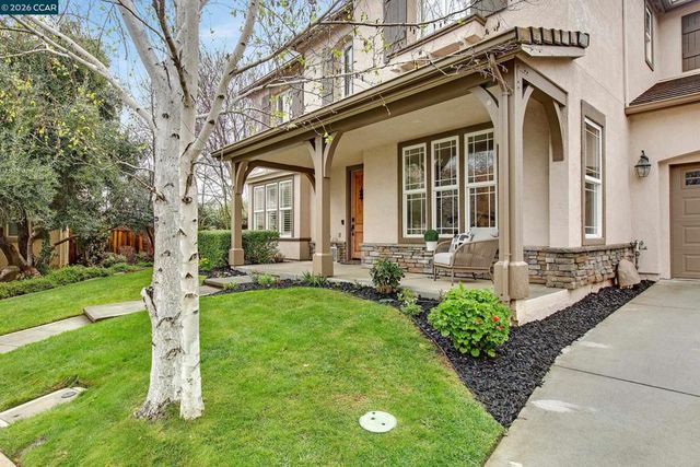 7560 Prestwick Ct, Gilroy, CA 95020