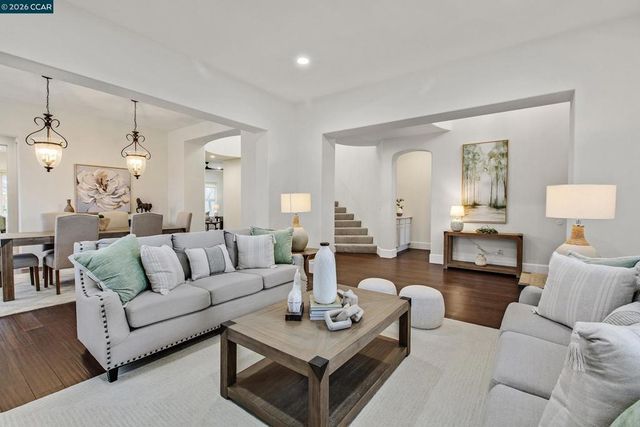 7560 Prestwick Ct, Gilroy, CA 95020