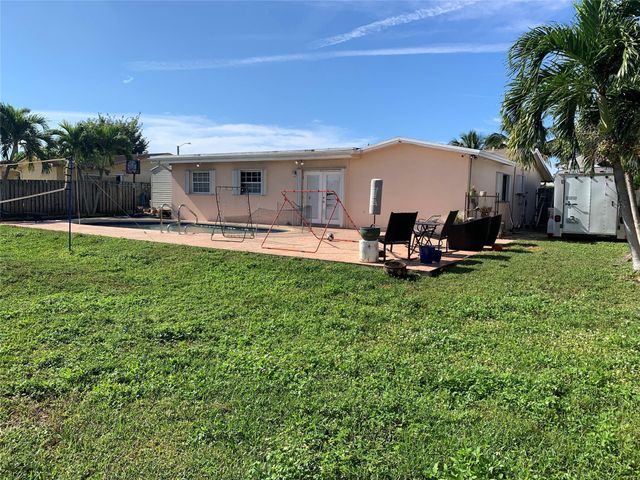 3048 NW 113th Ave, Sunrise, FL 33323