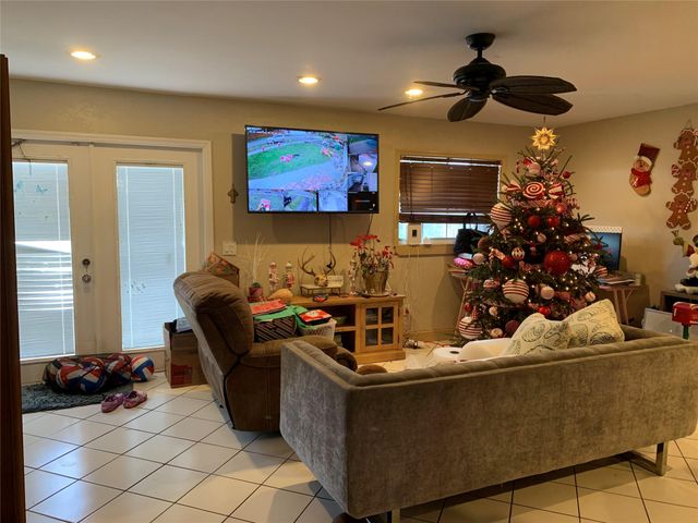 3048 NW 113th Ave, Sunrise, FL 33323