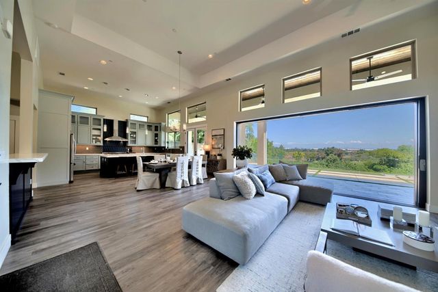 3121 Golf Links Rd, Ceres, CA 95307