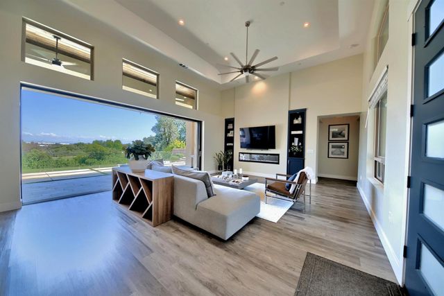 3121 Golf Links Rd, Ceres, CA 95307