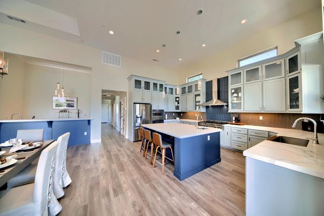 3121 Golf Links Rd, Ceres, CA 95307
