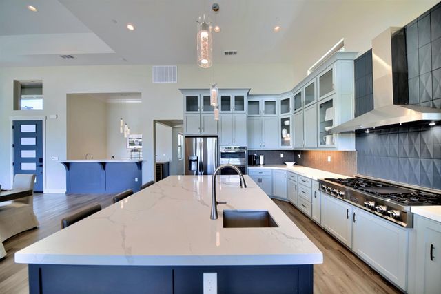 3121 Golf Links Rd, Ceres, CA 95307