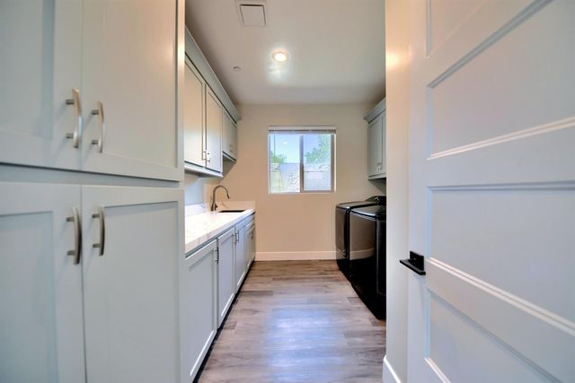 3121 Golf Links Rd, Ceres, CA 95307
