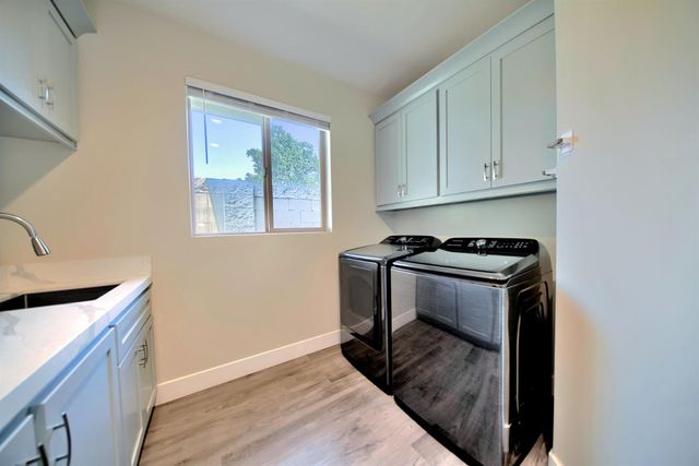 3121 Golf Links Rd, Ceres, CA 95307