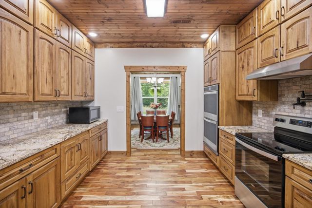 430 Gray Creek Road, Graysville, TN 37338