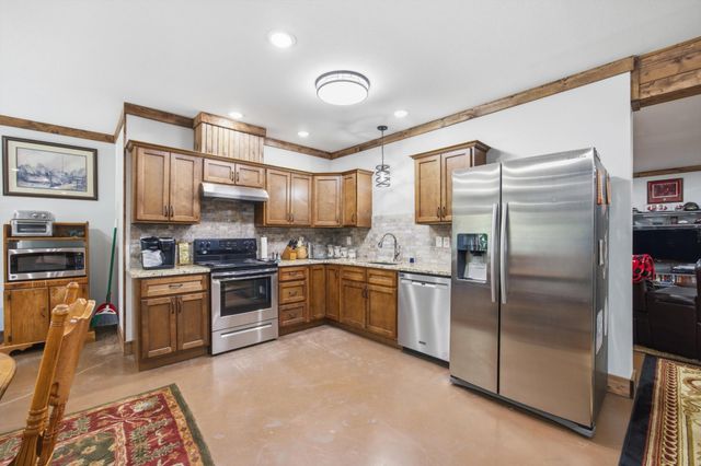 430 Gray Creek Road, Graysville, TN 37338