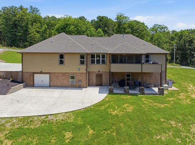 430 Gray Creek Road, Graysville, TN 37338