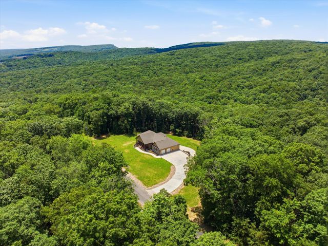 430 Gray Creek Road, Graysville, TN 37338