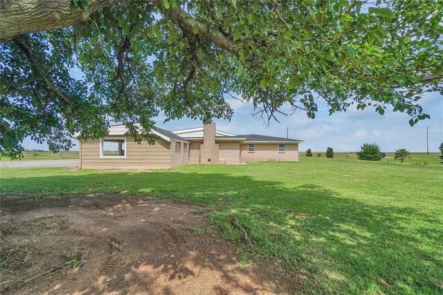 15861 S County Road 202, Altus, OK 73521