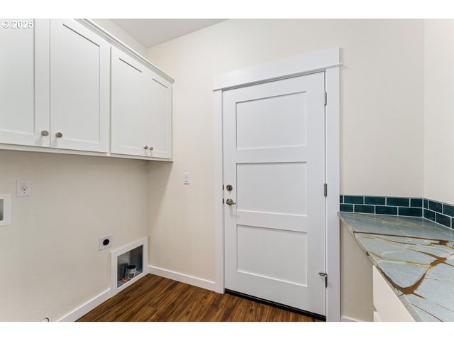 1241 LIGHTHOUSE Ln, Brookings, OR 97415