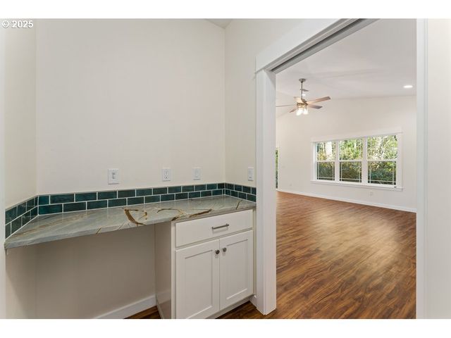 1241 LIGHTHOUSE Ln, Brookings, OR 97415