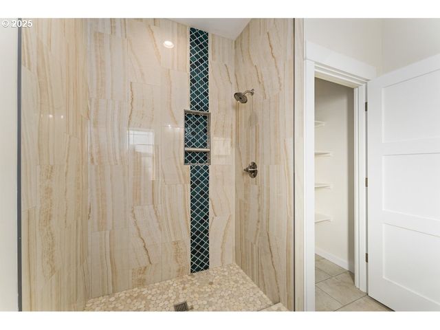 1241 LIGHTHOUSE Ln, Brookings, OR 97415