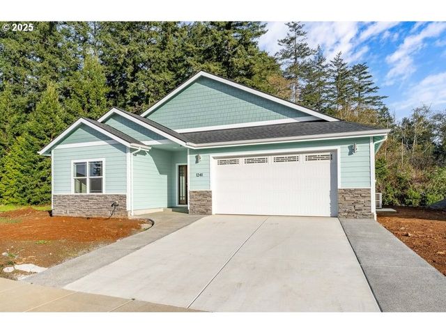 1241 LIGHTHOUSE Ln, Brookings, OR 97415