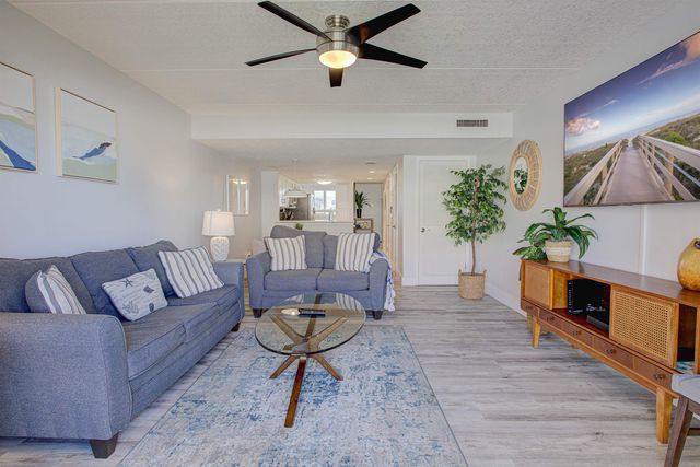 390 A1A Beach Blvd 43, St Augustine Beach, FL 32080