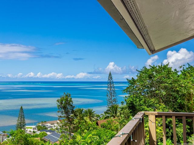 46-054 Puulena Street 926, Kaneohe, HI 96744