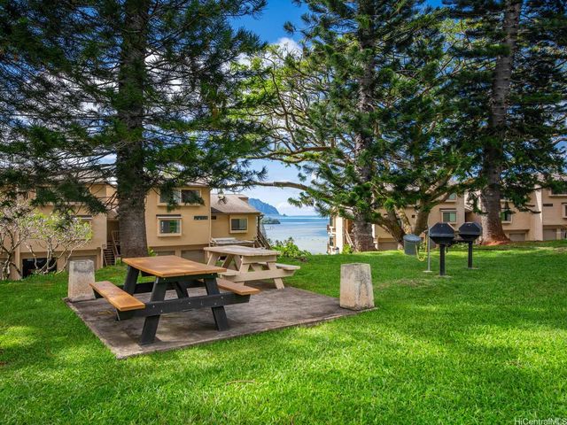 46-054 Puulena Street 926, Kaneohe, HI 96744