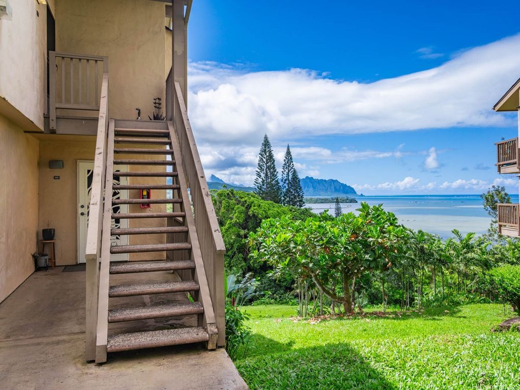 46-054 Puulena Street 926, Kaneohe, HI 96744