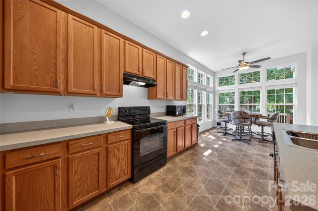 533 Fair Oaks Drive, Fort Mill, SC 29708