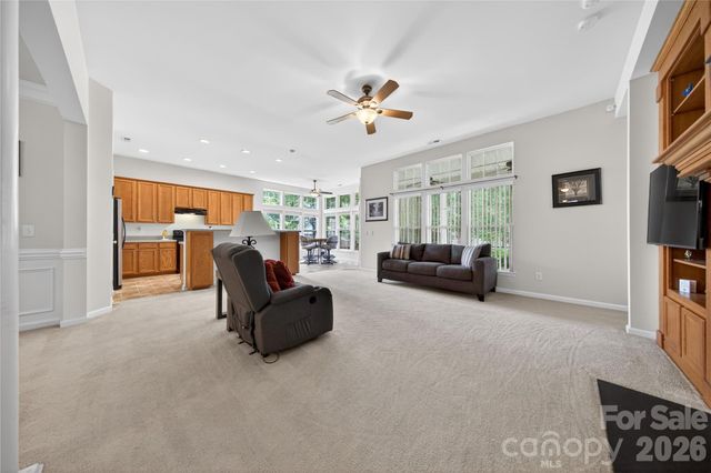 533 Fair Oaks Drive, Fort Mill, SC 29708