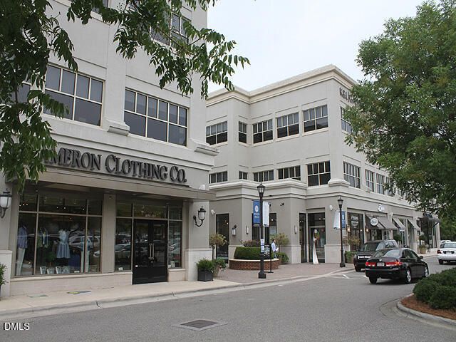 100 Northbrook Drive 207, Raleigh, NC 27609