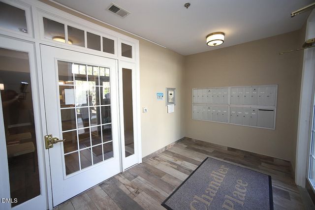 100 Northbrook Drive 207, Raleigh, NC 27609