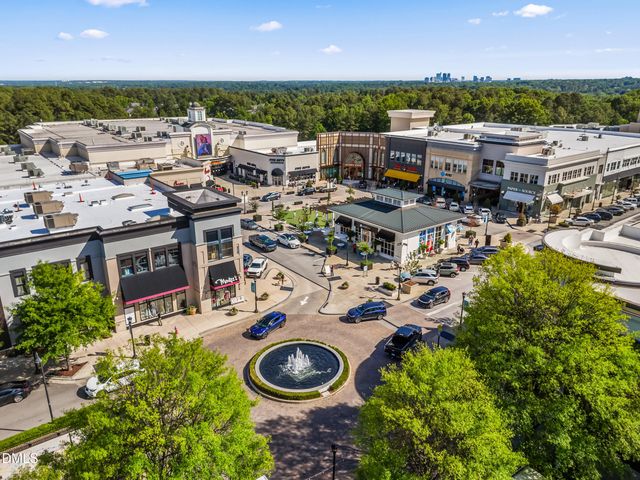 100 Northbrook Drive 207, Raleigh, NC 27609