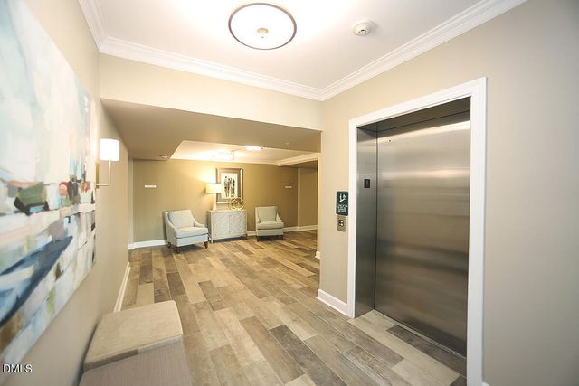 100 Northbrook Drive 207, Raleigh, NC 27609