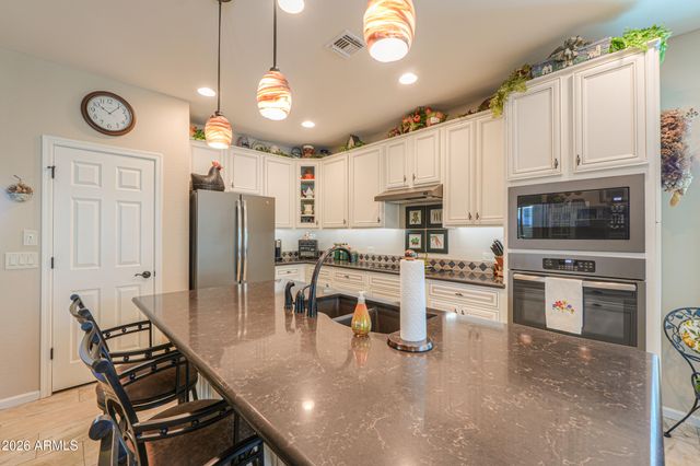 4497 W HANNA Drive, Eloy, AZ 85131