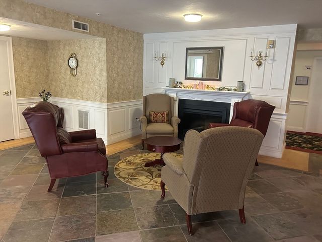 26 Greenleaves Drive 620, Amherst, MA 01002