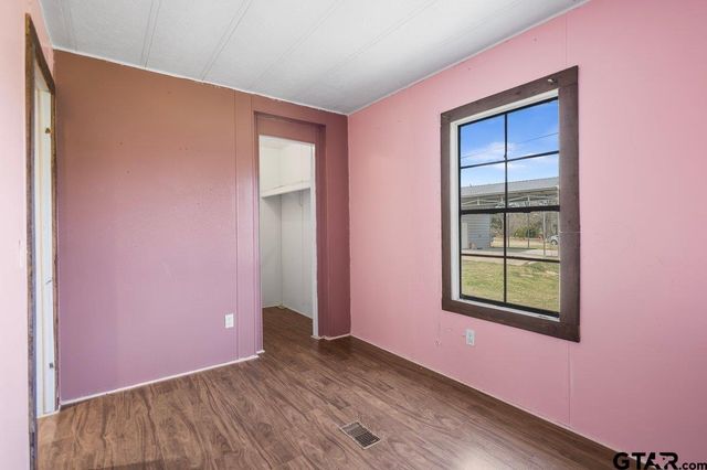 11867 Cherokee Way, Lindale, TX 75771
