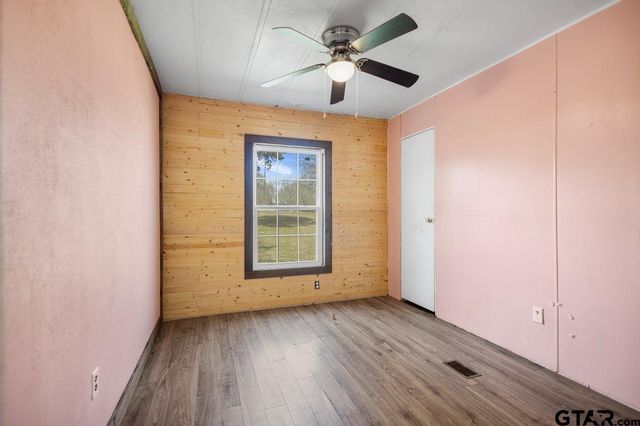 11867 Cherokee Way, Lindale, TX 75771