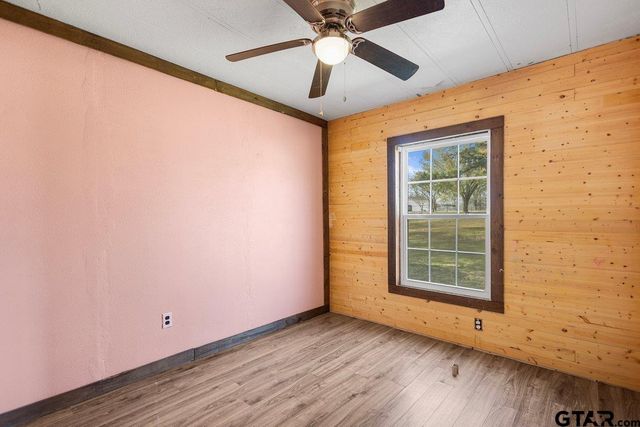 11867 Cherokee Way, Lindale, TX 75771