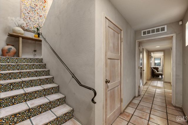 2118 Cedar Street, Bakersfield, CA 93301