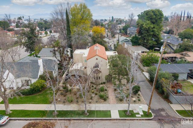 2118 Cedar Street, Bakersfield, CA 93301